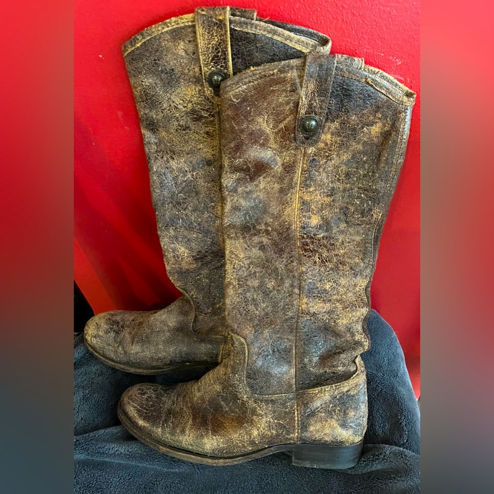 Frye Melissa Button boot